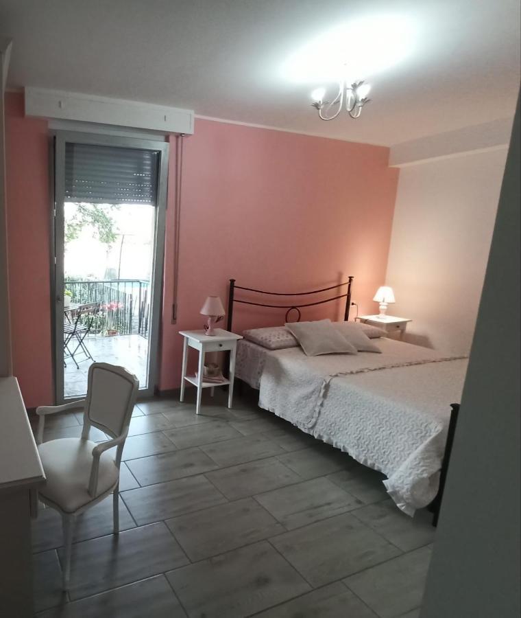 B&B Villa Nora Quartu SantʼElena Exteriör bild
