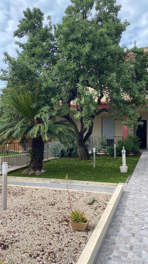 B&B Villa Nora Quartu SantʼElena Exteriör bild