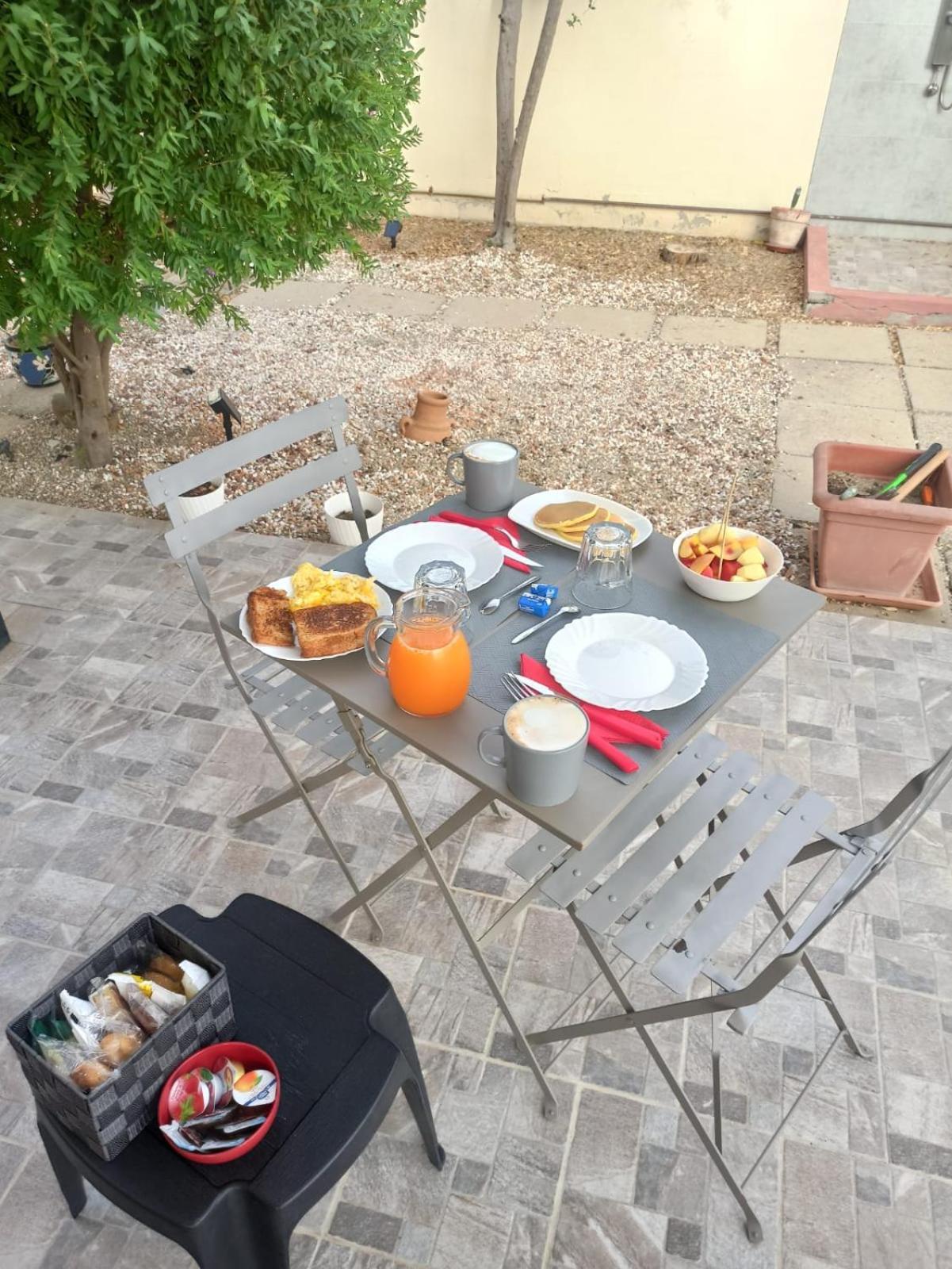B&B Villa Nora Quartu SantʼElena Exteriör bild